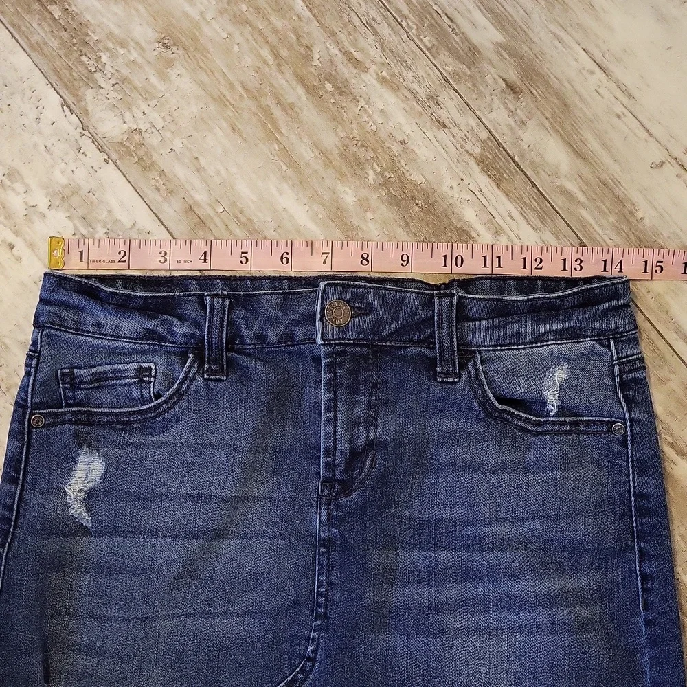 Celebrity Pink Jean Skirt With Fringe